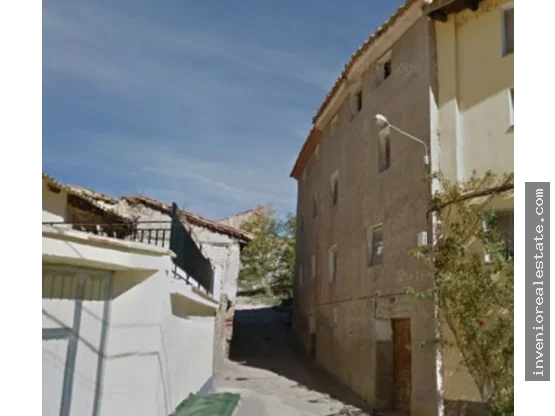 Casa grande en Villel para rehabilitar