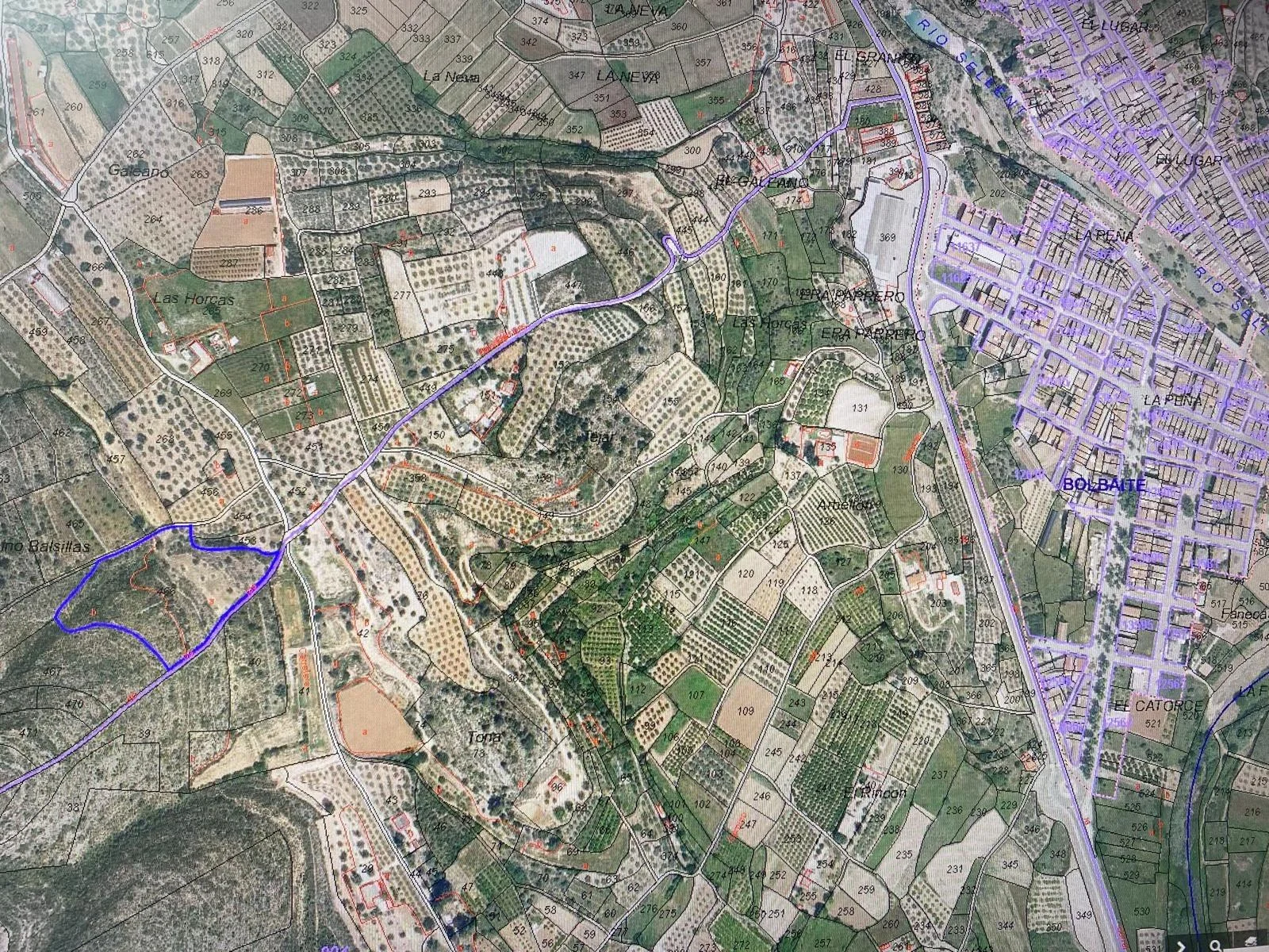 Rustic land near Bolbaite, 13,192 m²