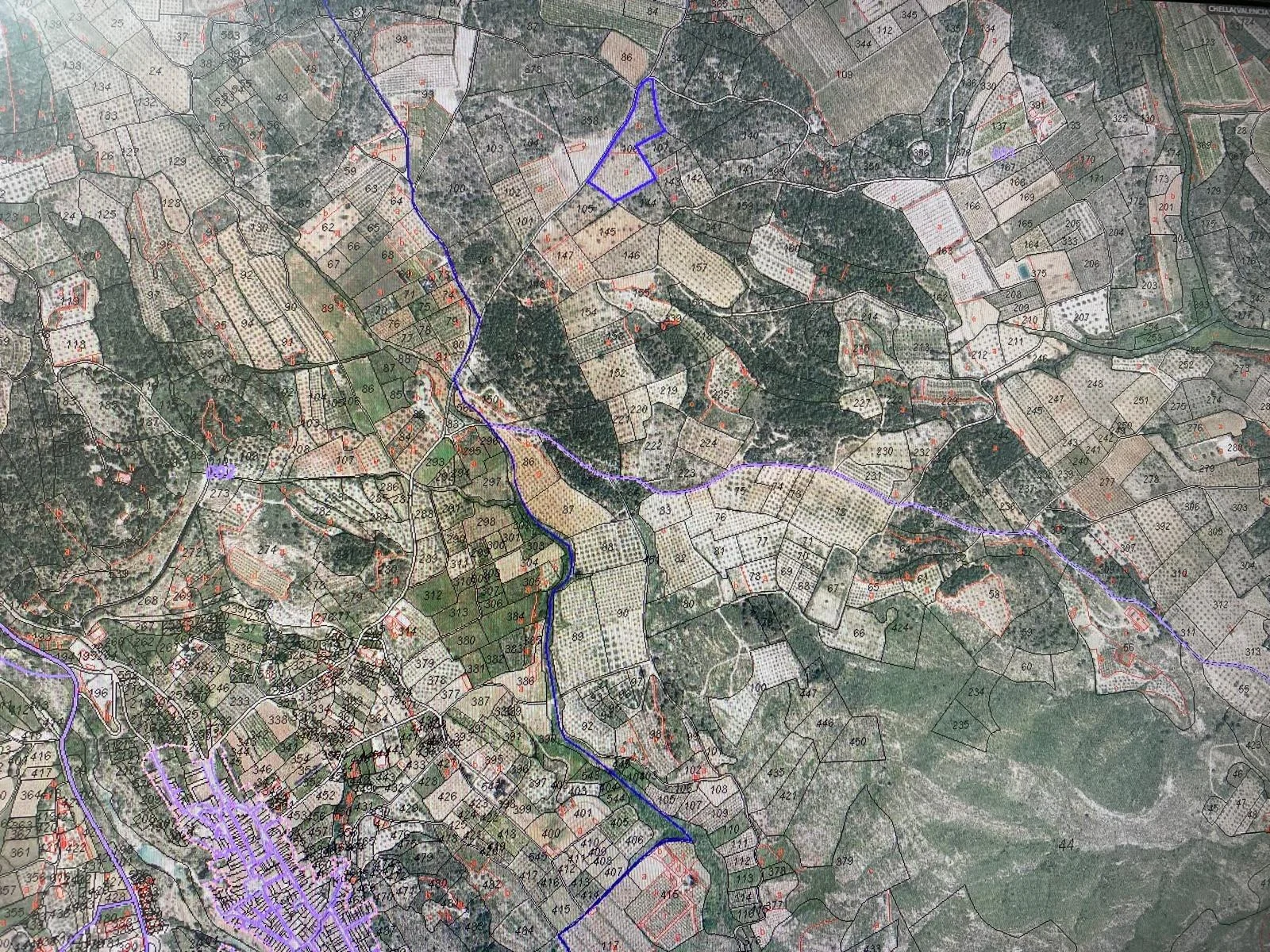 Large plot in Bolantin near Bolbaite
