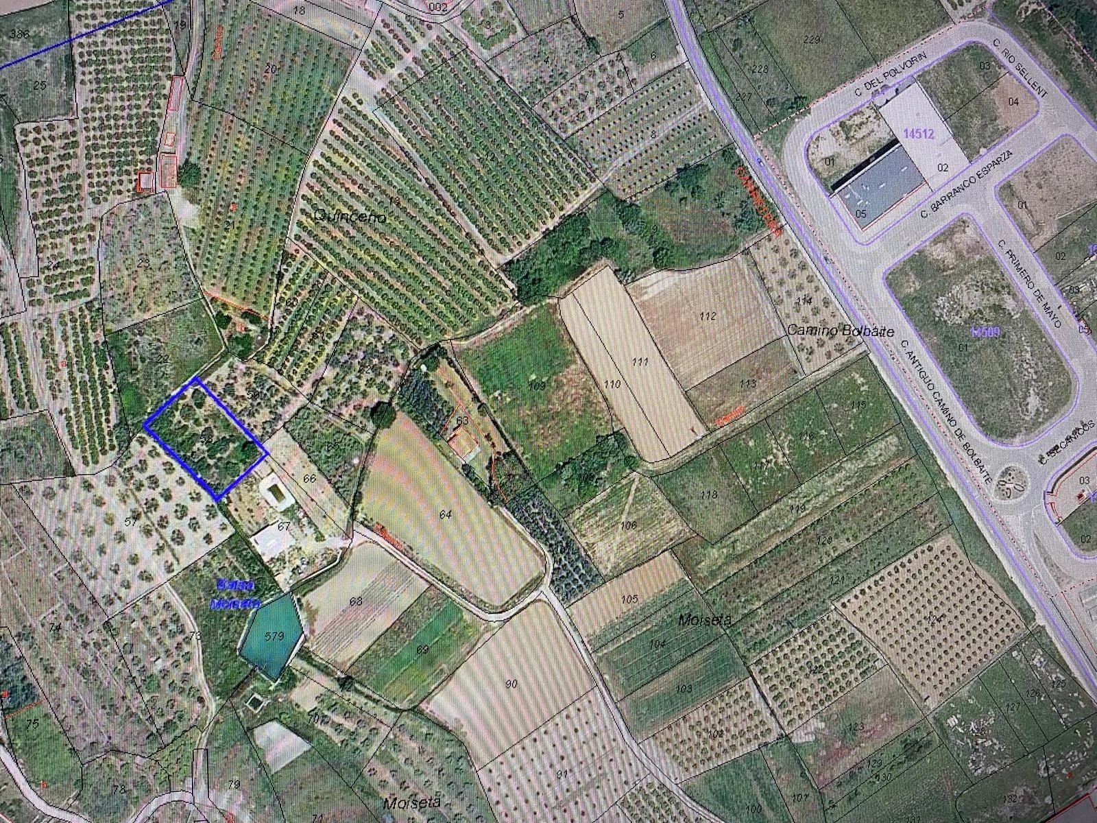 Regadío plot in Quinceno, 1,299 m²