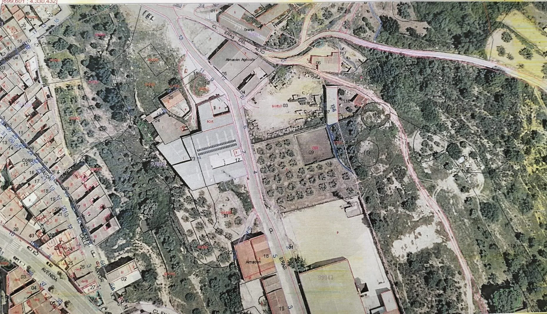 Rural land with developable parcel