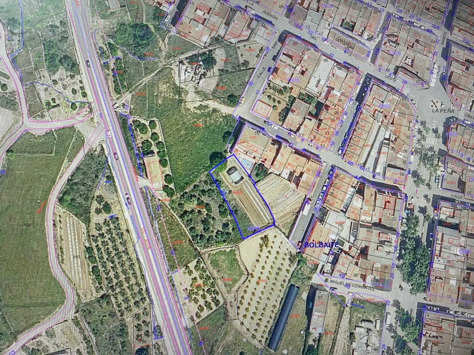 Urban plot in Bolbaite, 997 m²