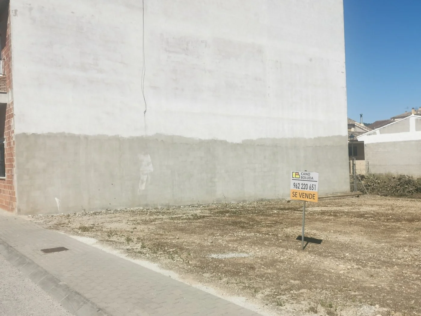 Urban plot in Navarrés, 260 m²