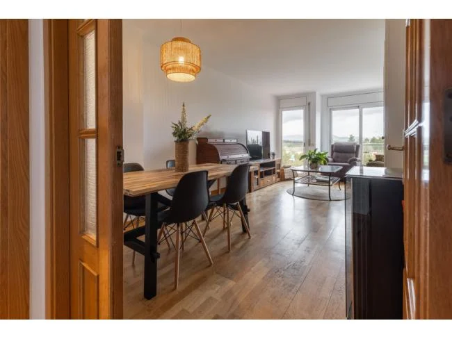 Piso de cuatro habitaciones en Vic