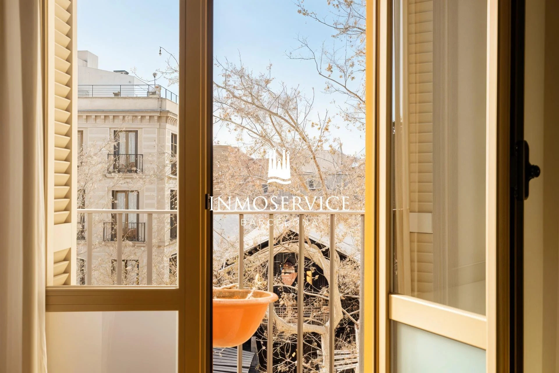 Gran piso gótico de 224 m² y balcones