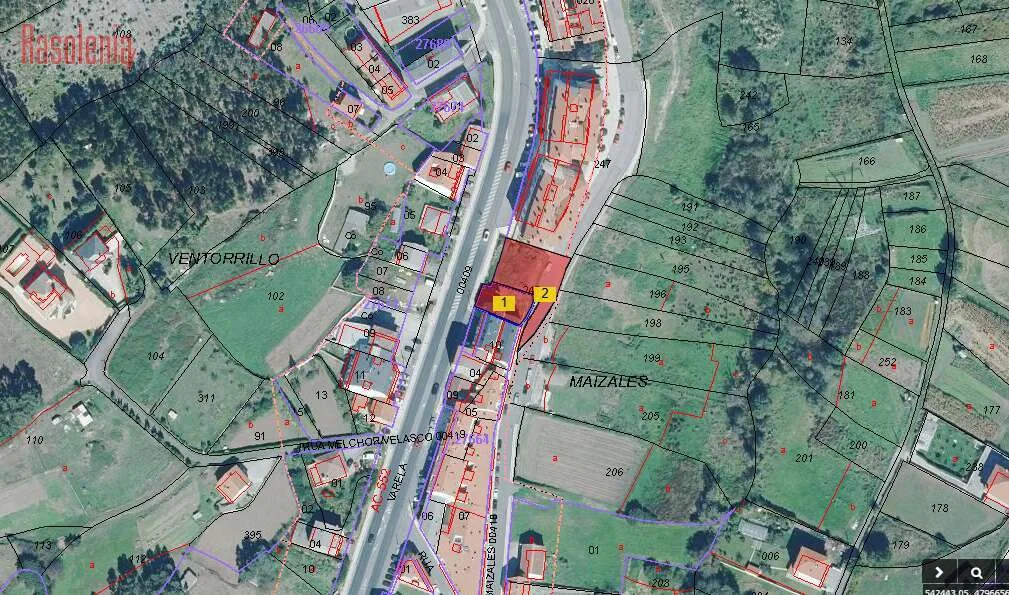 Solar urbano para desarrollo en Arteixo