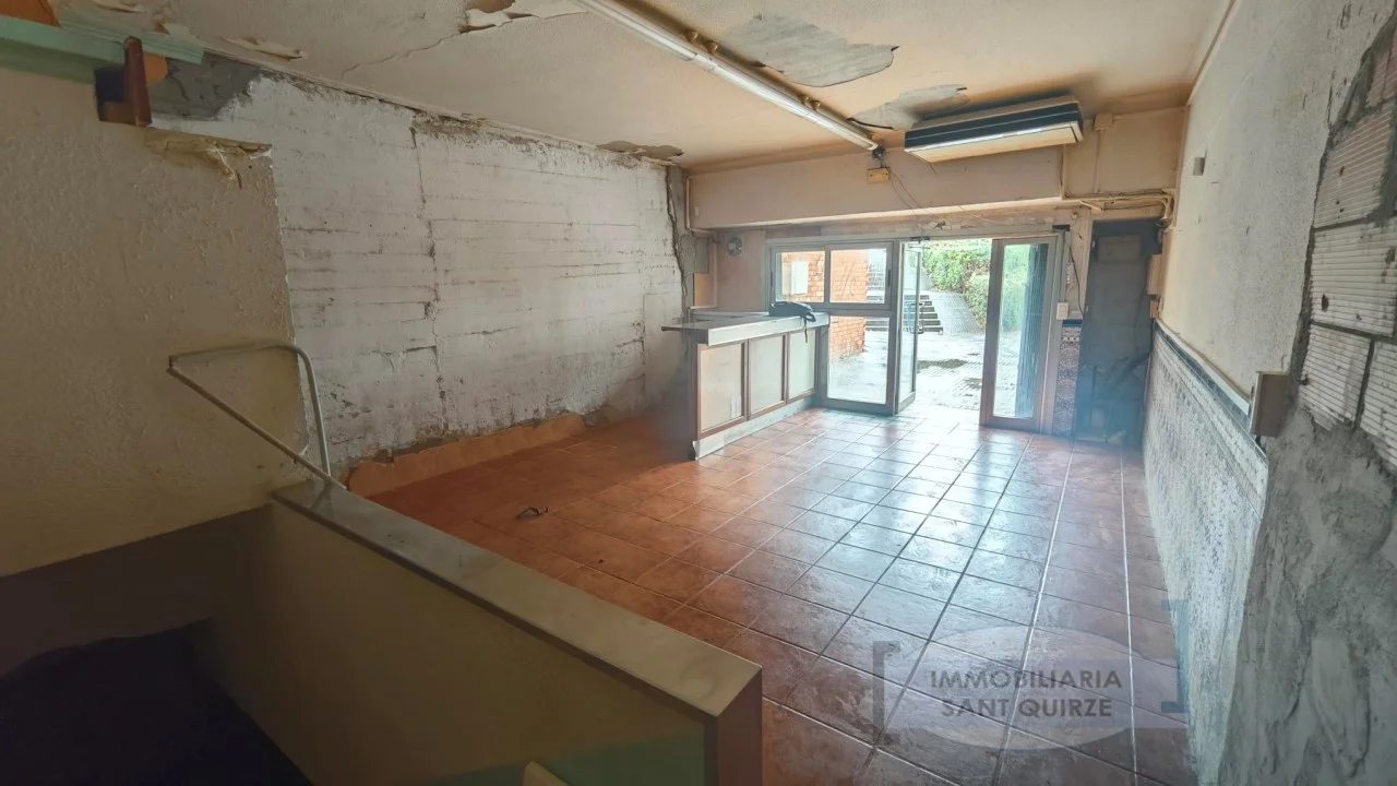 Commercial premises with 75 m² renovation