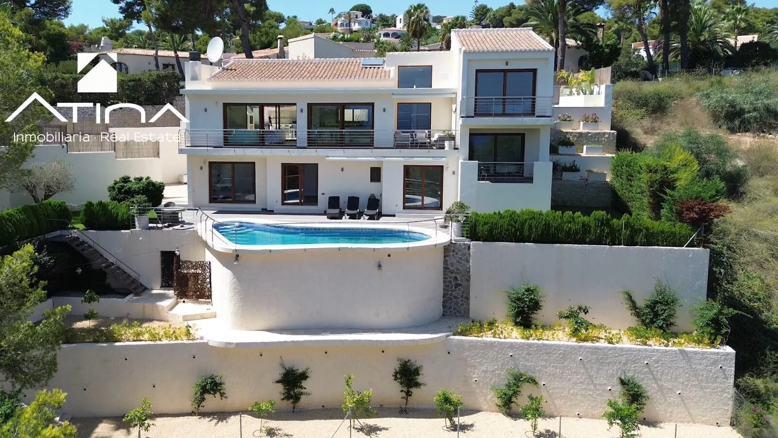Sea-view villa in Granadella, 5 bedrooms