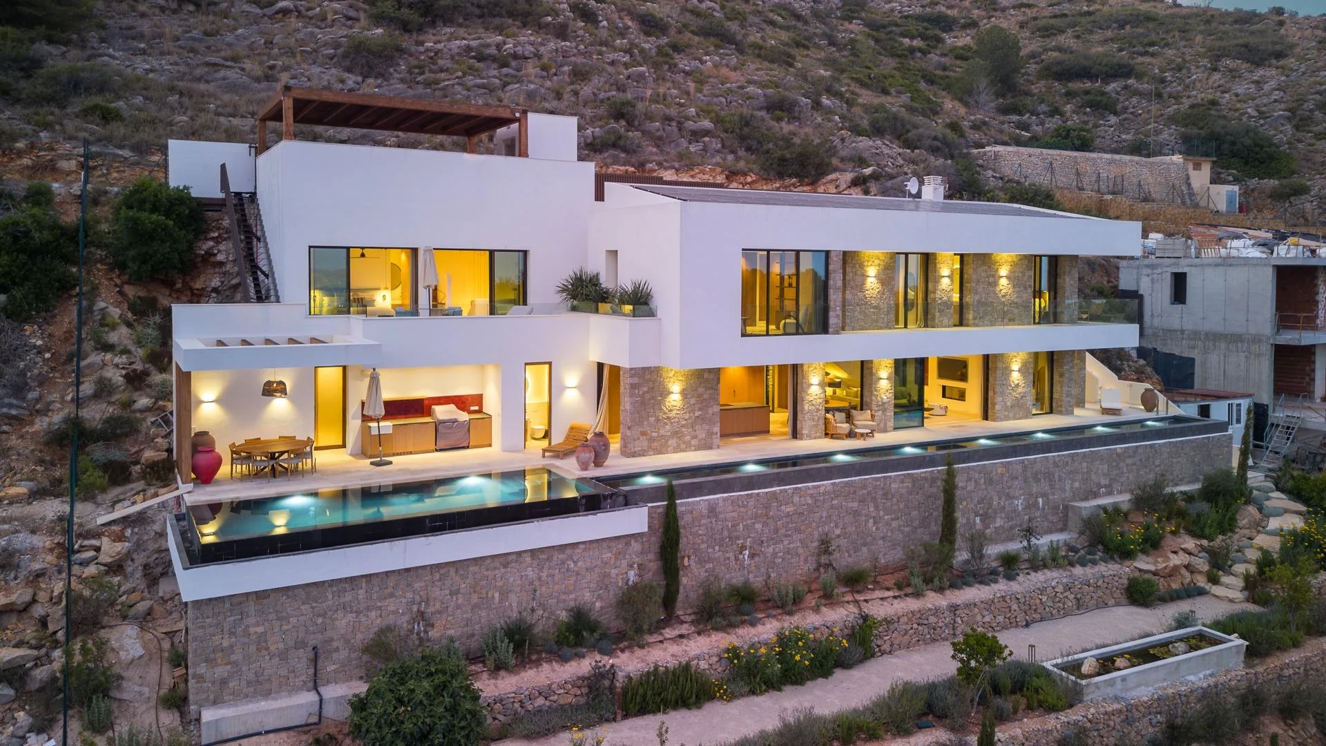 Luxury villa in Montgo, five suites