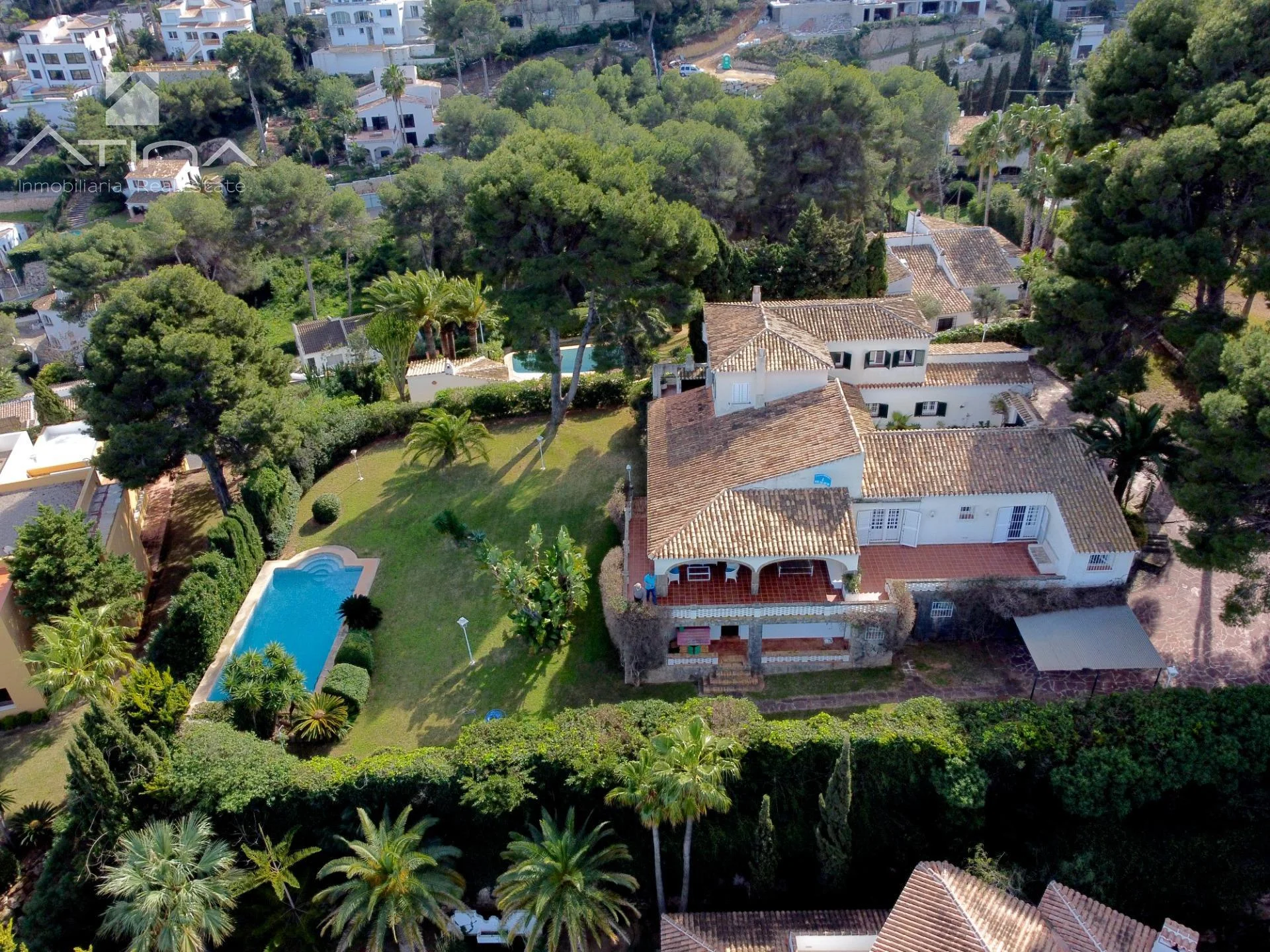 Large Javea villa with sea views