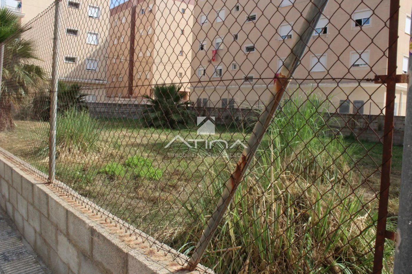 Urban beach plot with development potential
