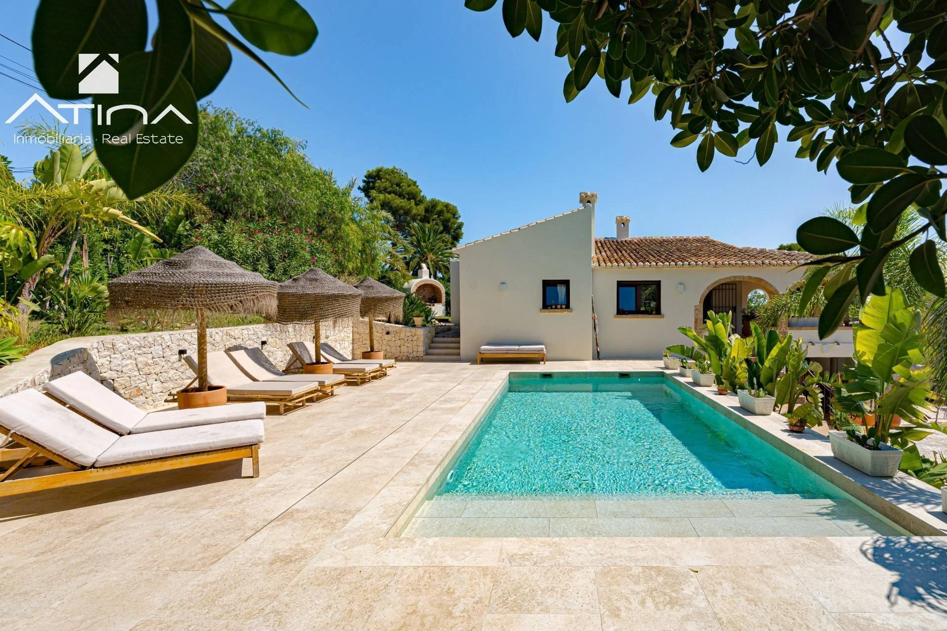 Renovated Jávea villa with private pool