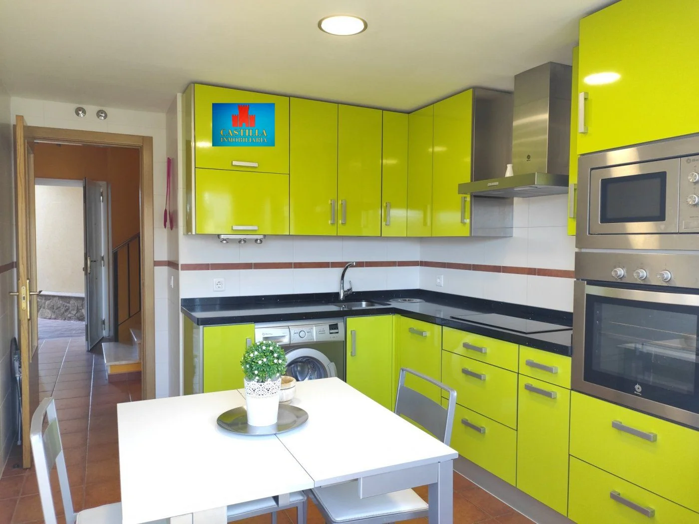 Adosado cerca de Ávila, 3 habitaciones, 2 plantas