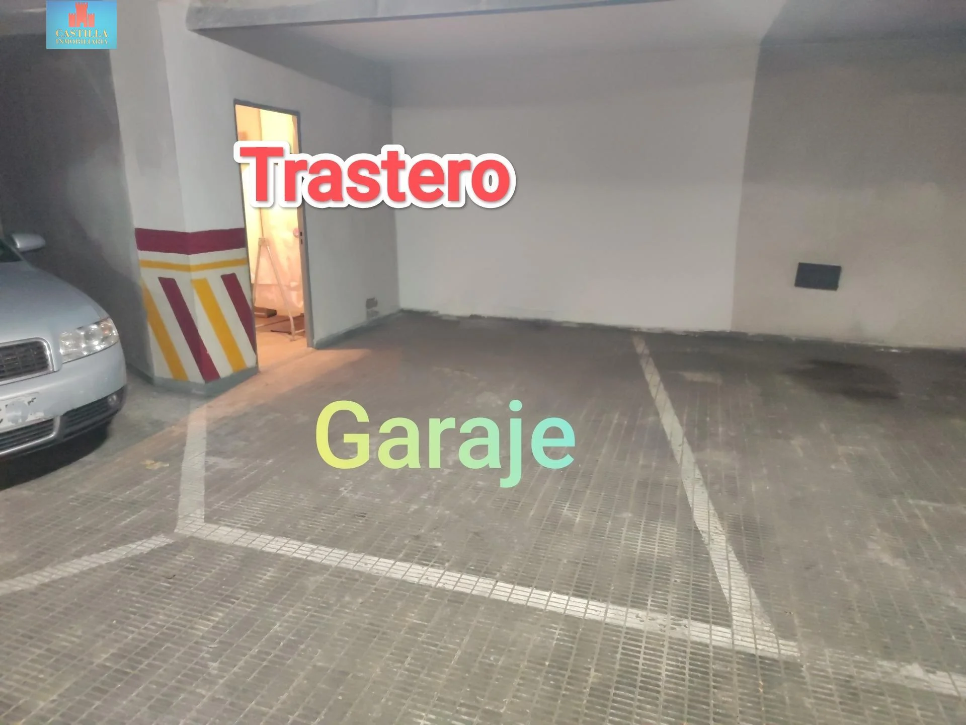 Garaje céntrico con trastero