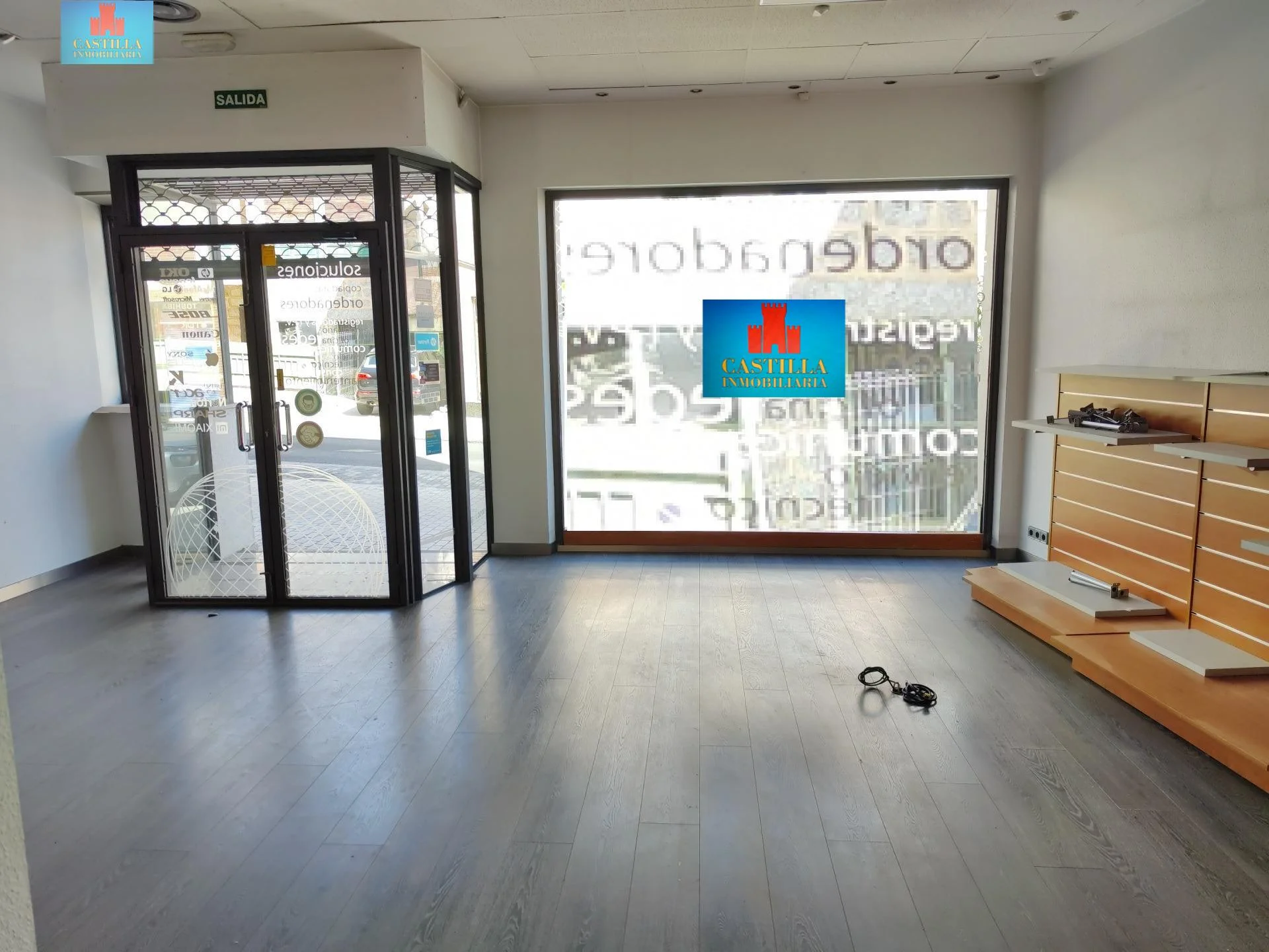 Local reformado en Santo Tomás, 85 m²