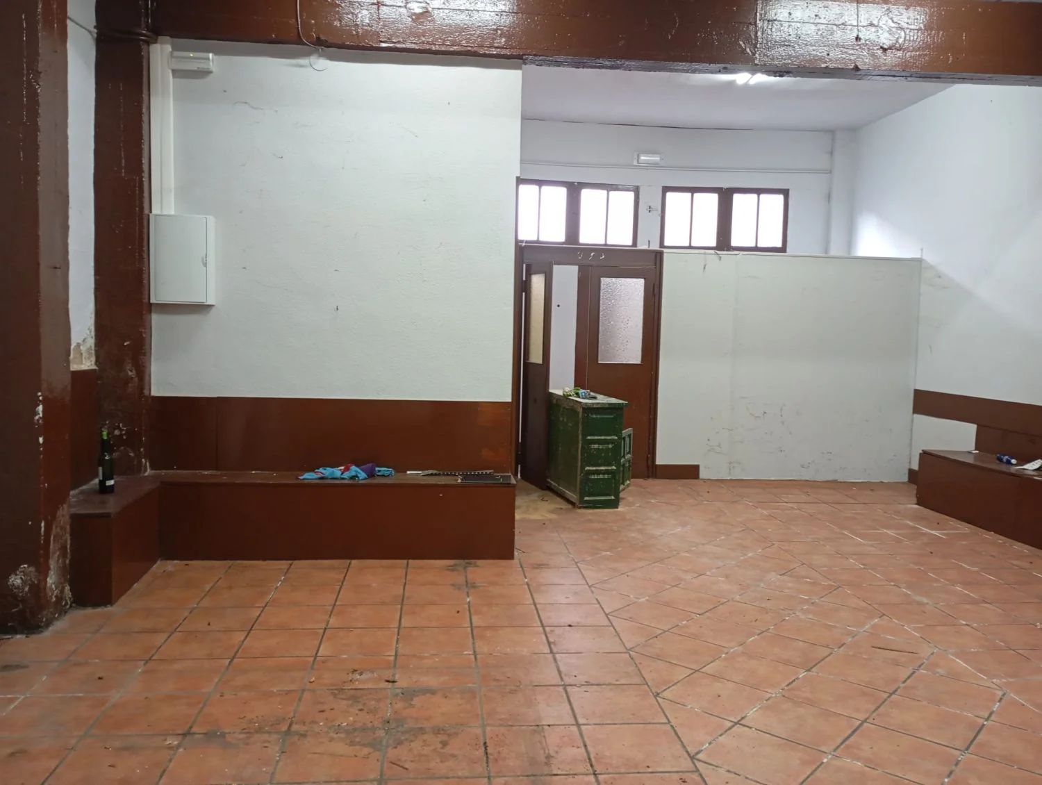 Local comercial a pie de calle, 176 m²
