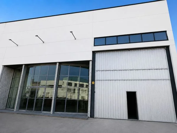 Nave industrial con potencial de ampliación