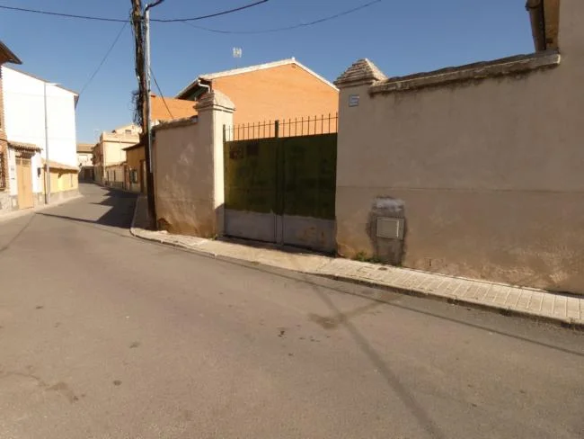 Central Bargas plot, 434 m²