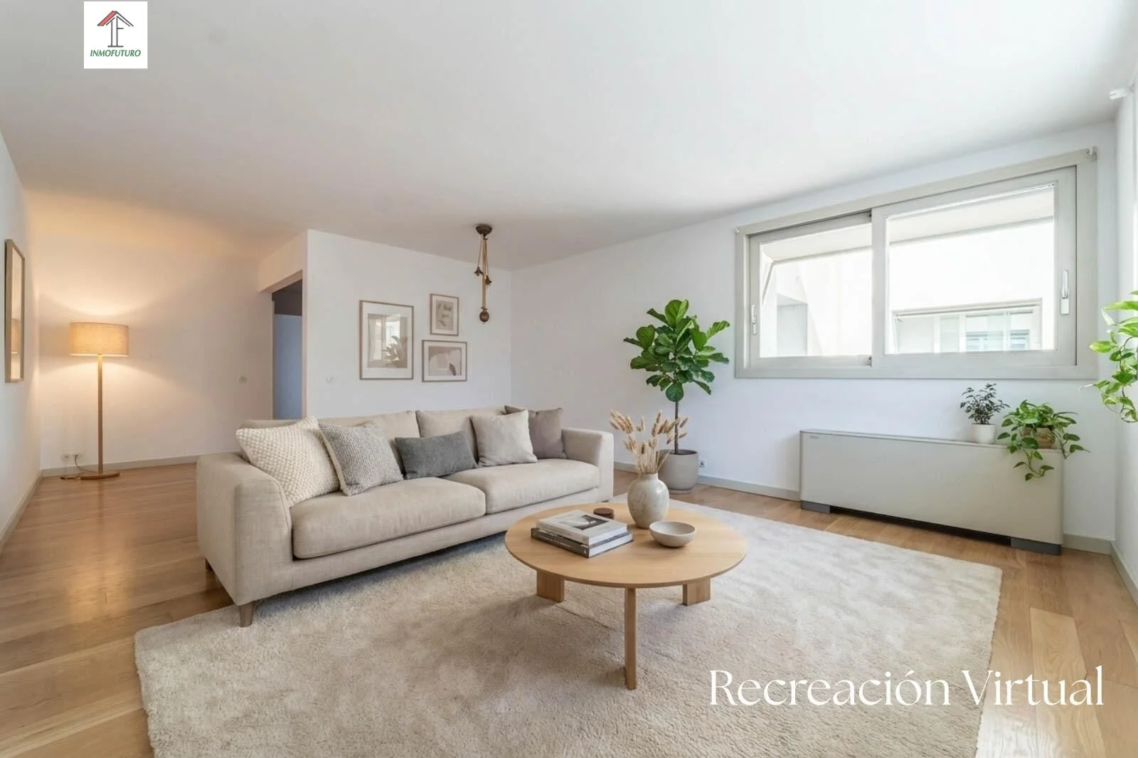 Spacious central Granada flat, 197 m²