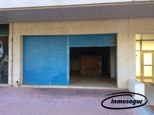 Local comercial en Eixample, 62 m²