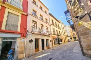 Historic Úbeda building with conversion potential