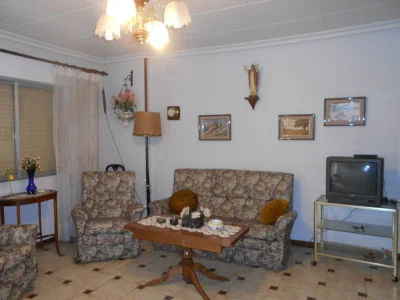 Four-bedroom exterior flat in Almodóvar