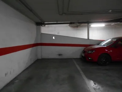 Garage space in Terreras, 15 m²
