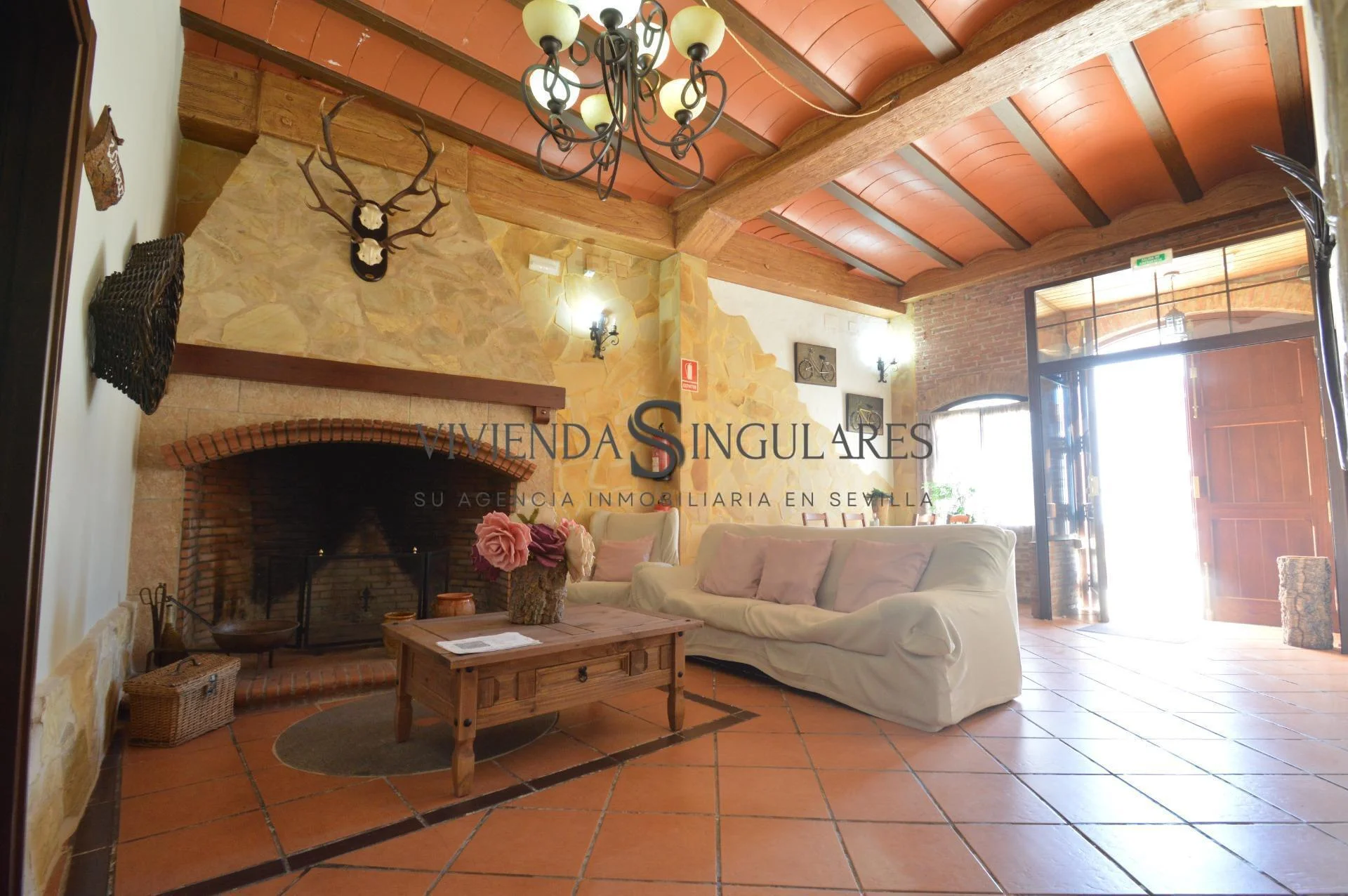 Casa hotelera operativa, 9 habitaciones