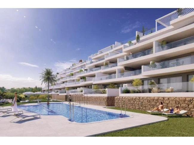 Two-bedroom Sabinillas Alto resort flat
