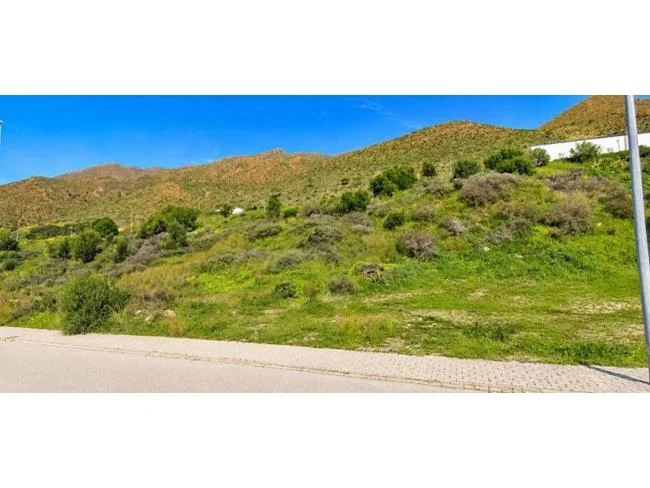 Industrial plot in Los Pedregales, 300 m²