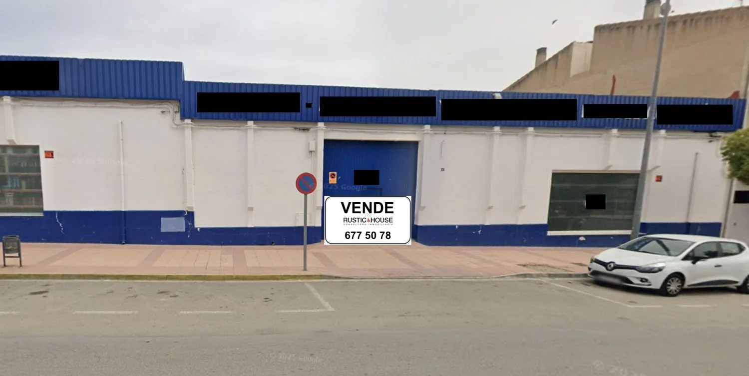 Nave industrial alquilada en Hellín