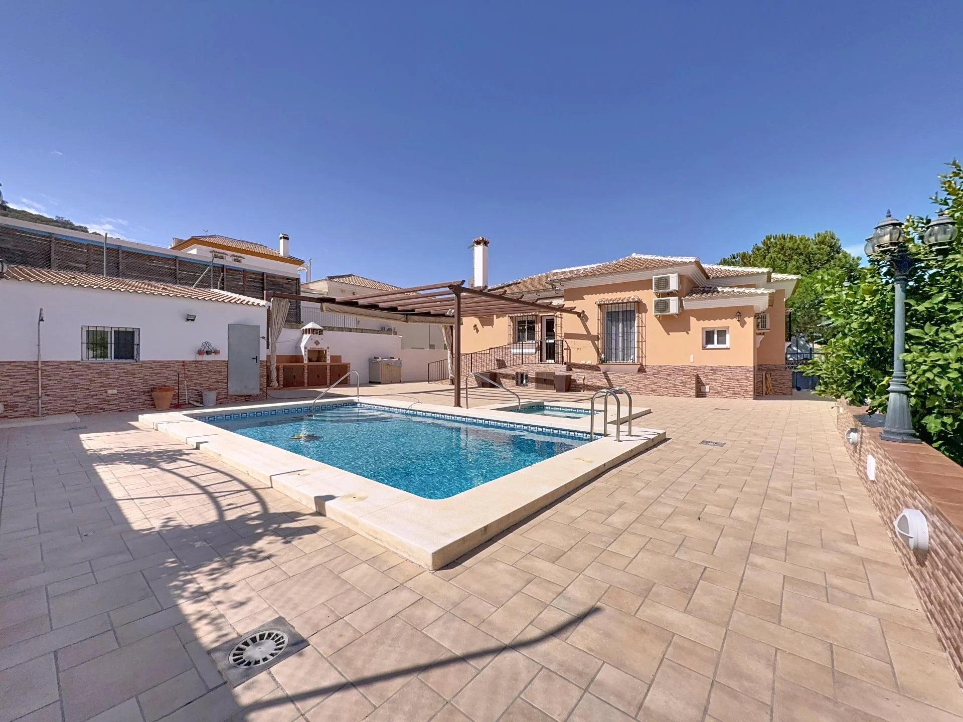 Chalet near Málaga, 3 bedrooms