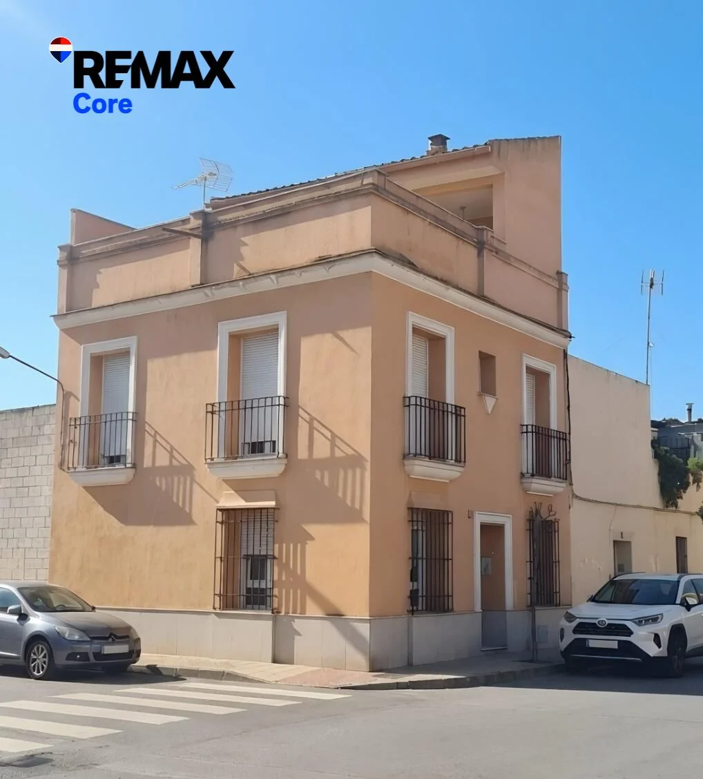 Renovated townhouse in Montijo, 3 bedrooms