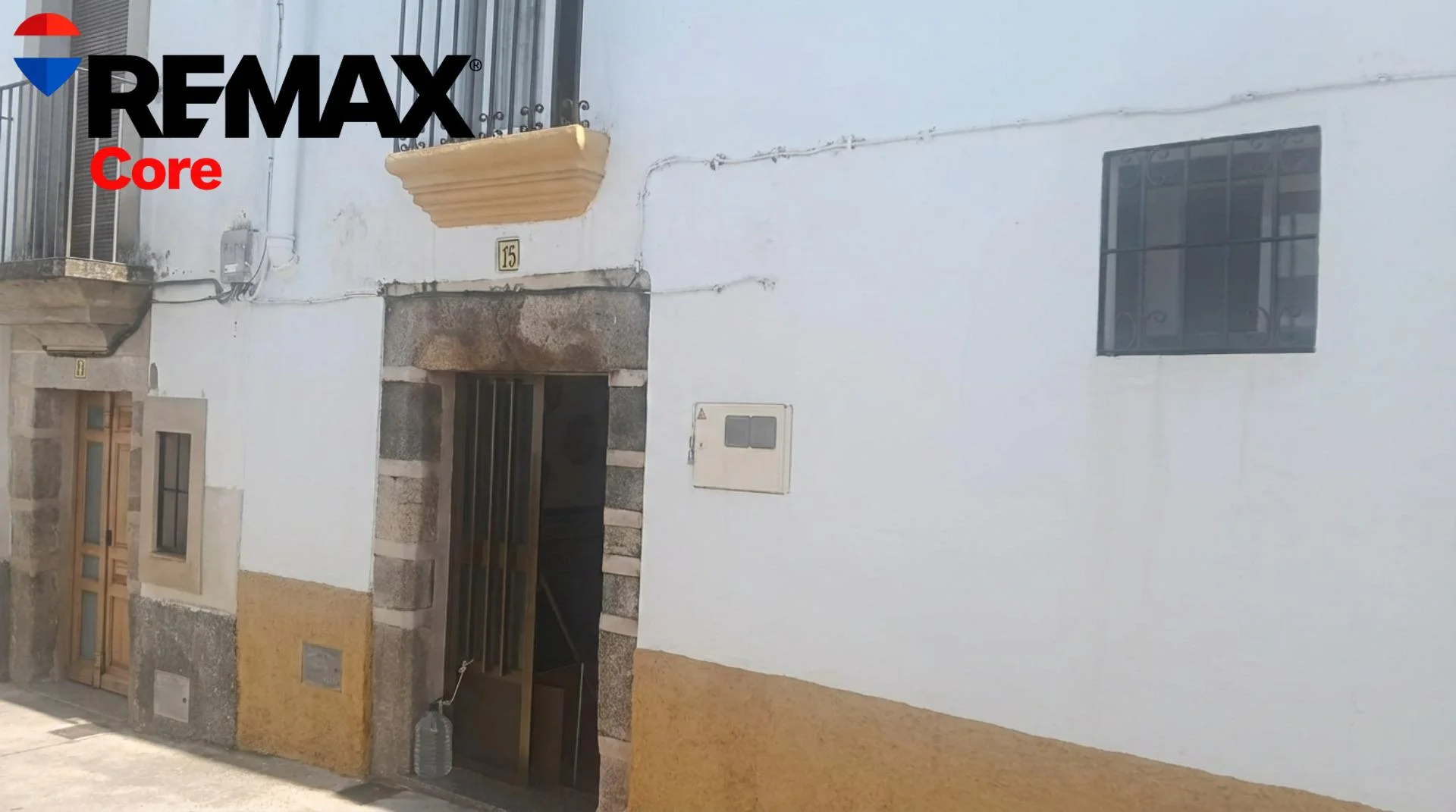 Casa de tres habitaciones en Brozas rural