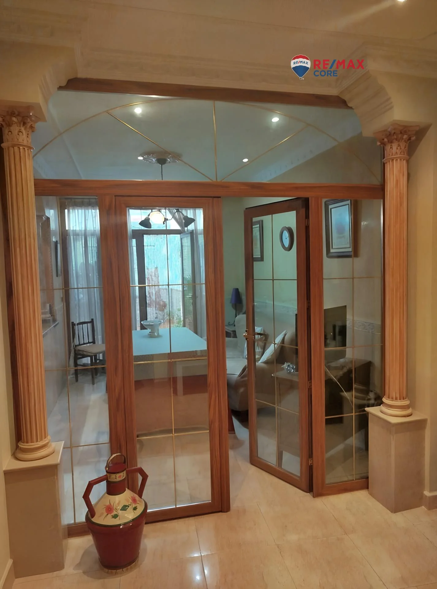 Large Guareña house with six bedrooms