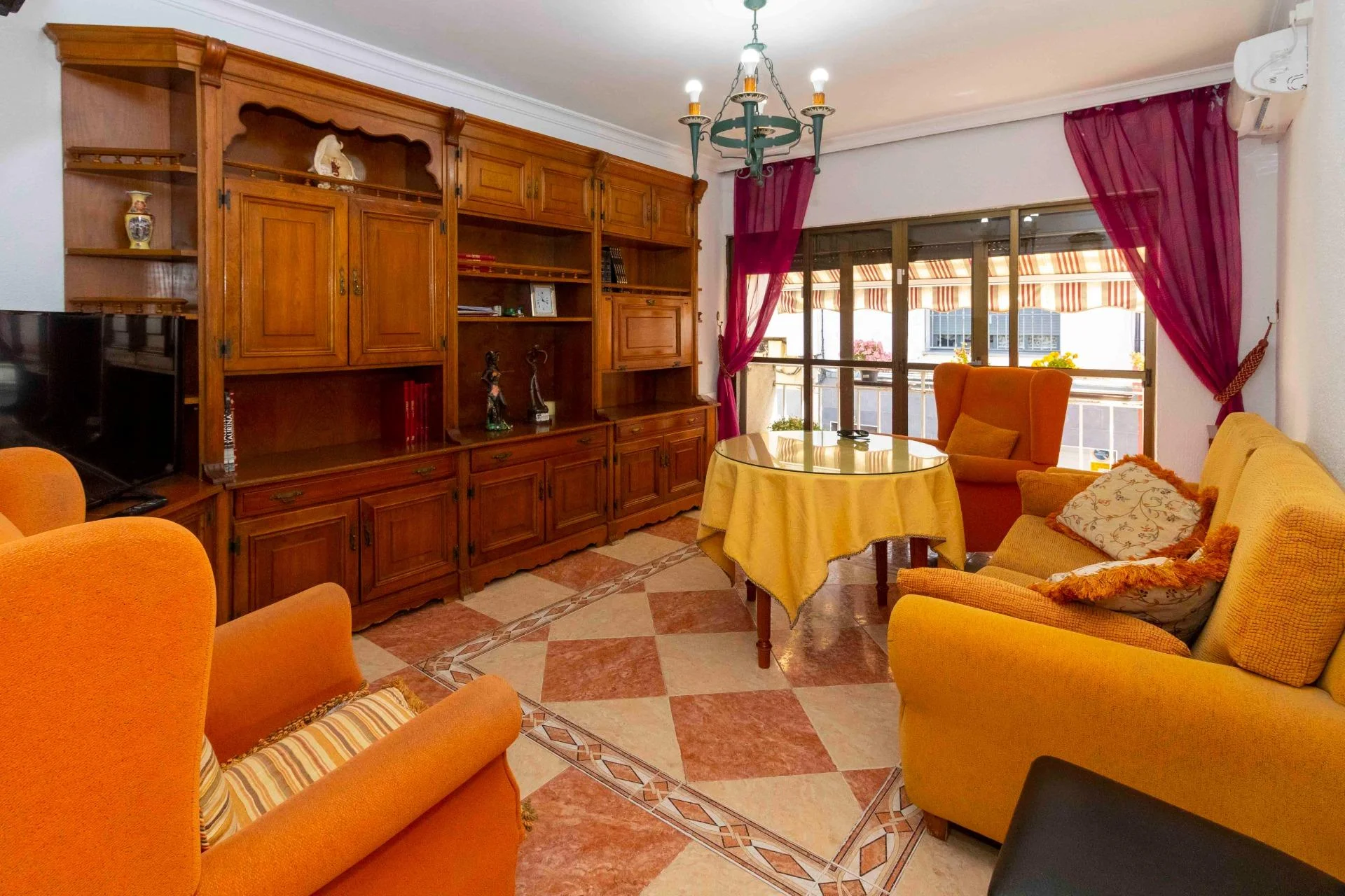 Dual-home Badajoz property with terrace