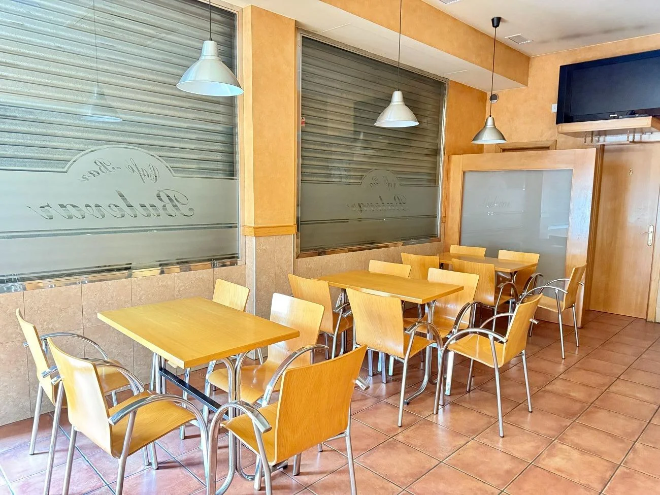 Seminuevo local hostelero en Badajoz