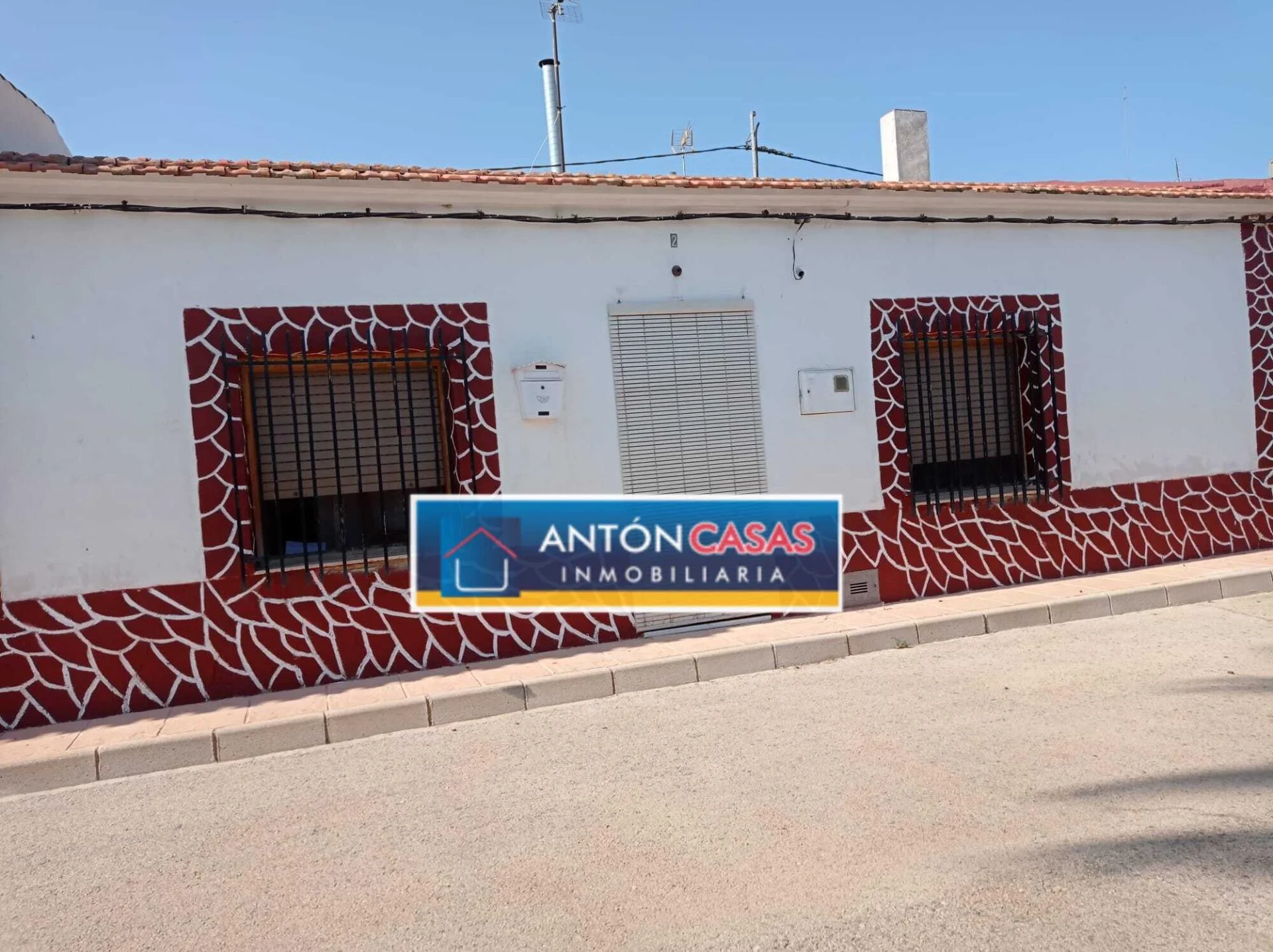 Two-house investment in Barinas, 3 bedrooms