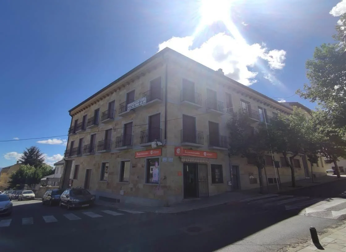 Edificio parcialmente comercializado en El Escorial