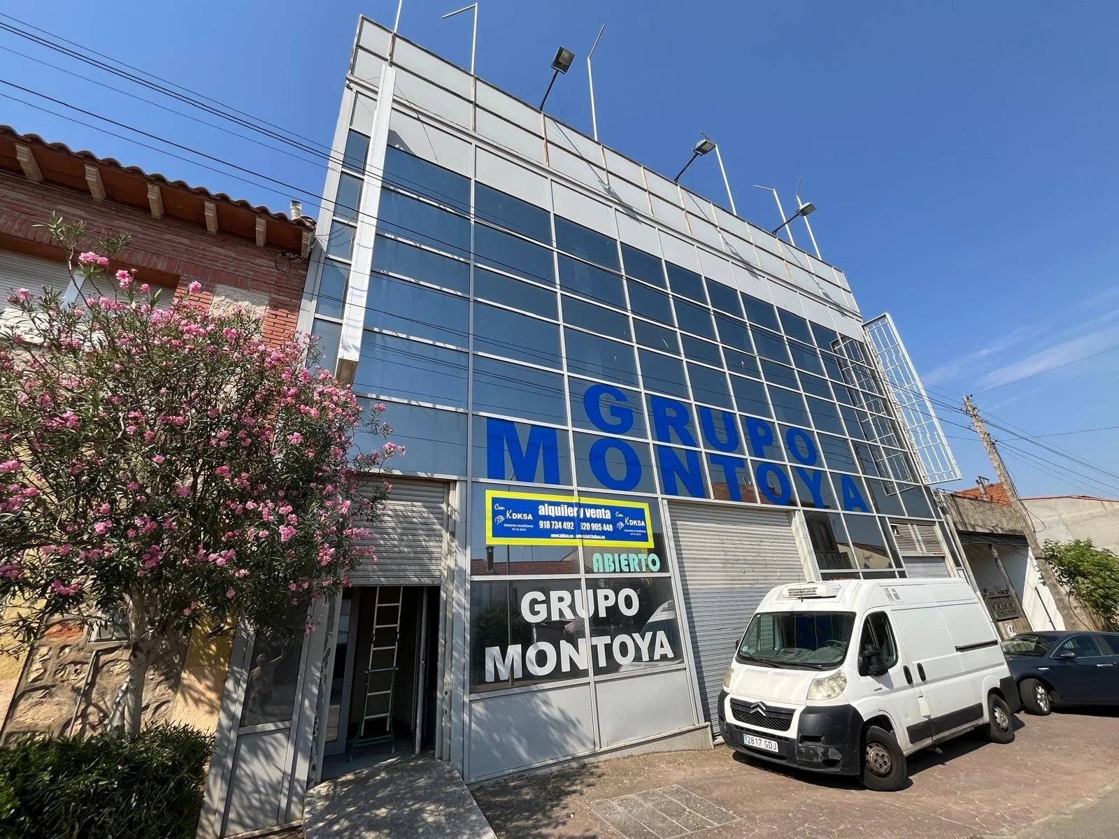 Gran nave industrial cerca de Mondejar