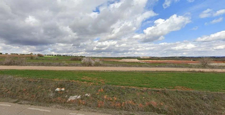 Parcela rústica en Mondéjar, 3825 m²