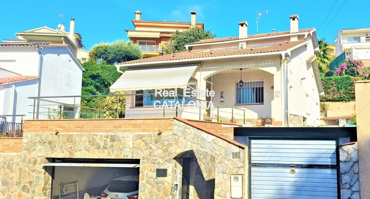Sunny Mas Romeu house, four bedrooms