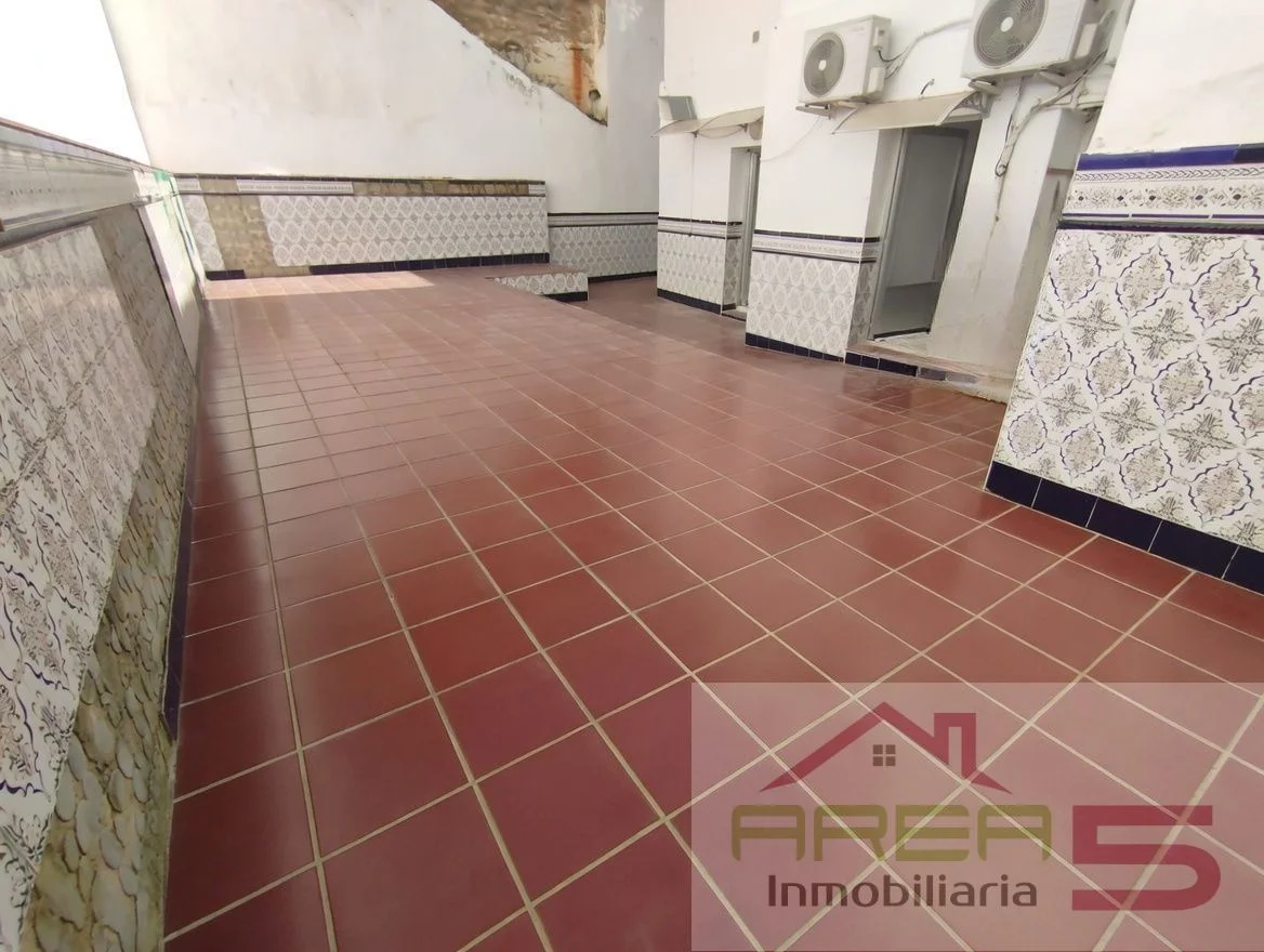 Reformed Mérida centre house, four bedrooms