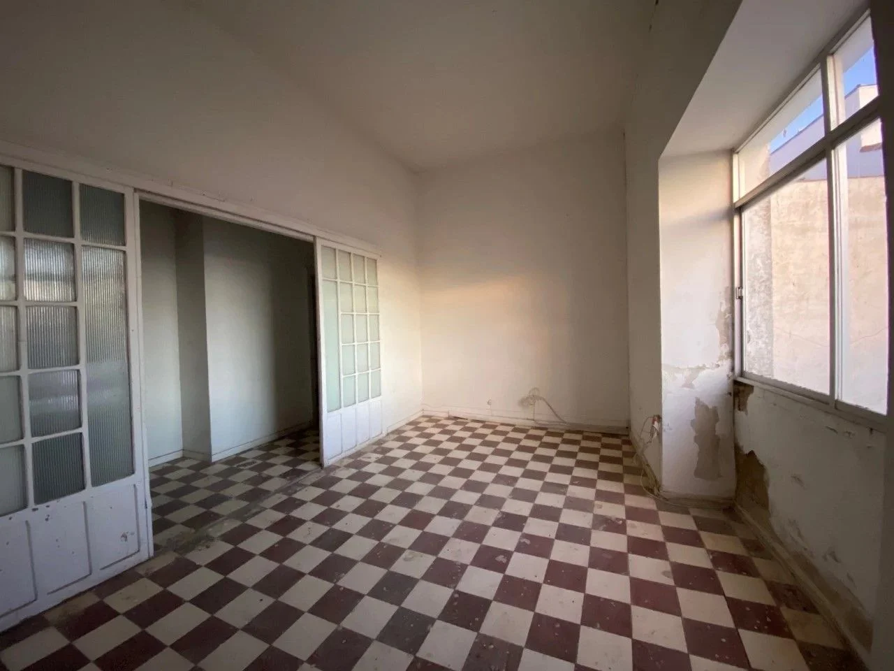 Central house with four bedrooms