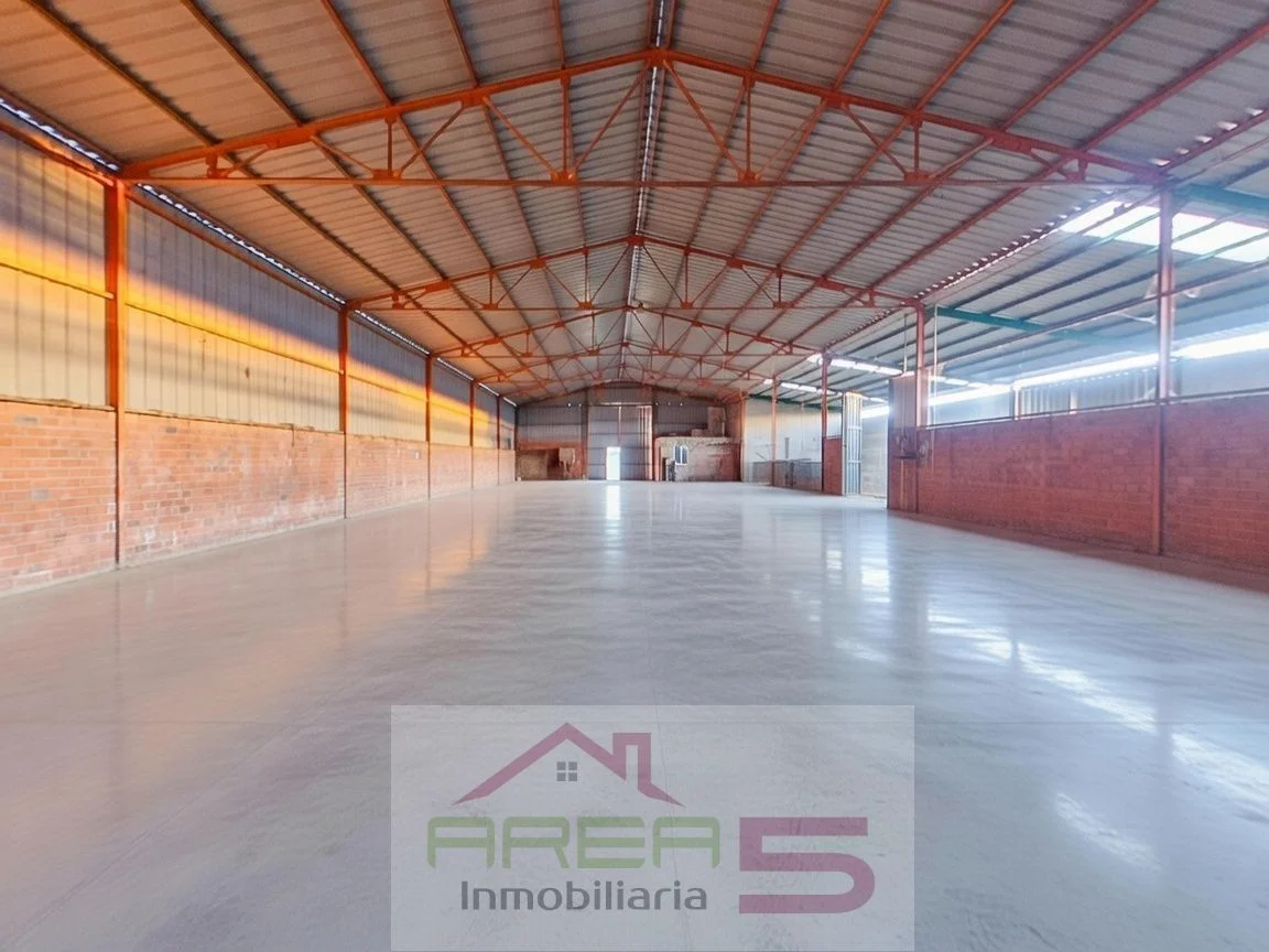Industrial warehouse in Sancti-Spíritus, 1,023 m²