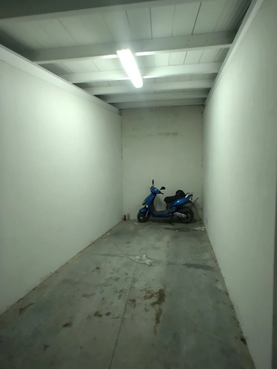 Enclosed garage in Baena, 16 m²