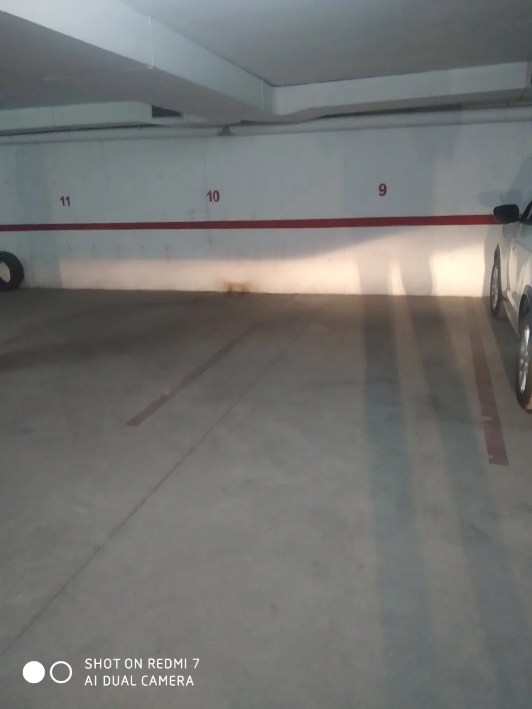 Convenient Baena parking space, 15 m²
