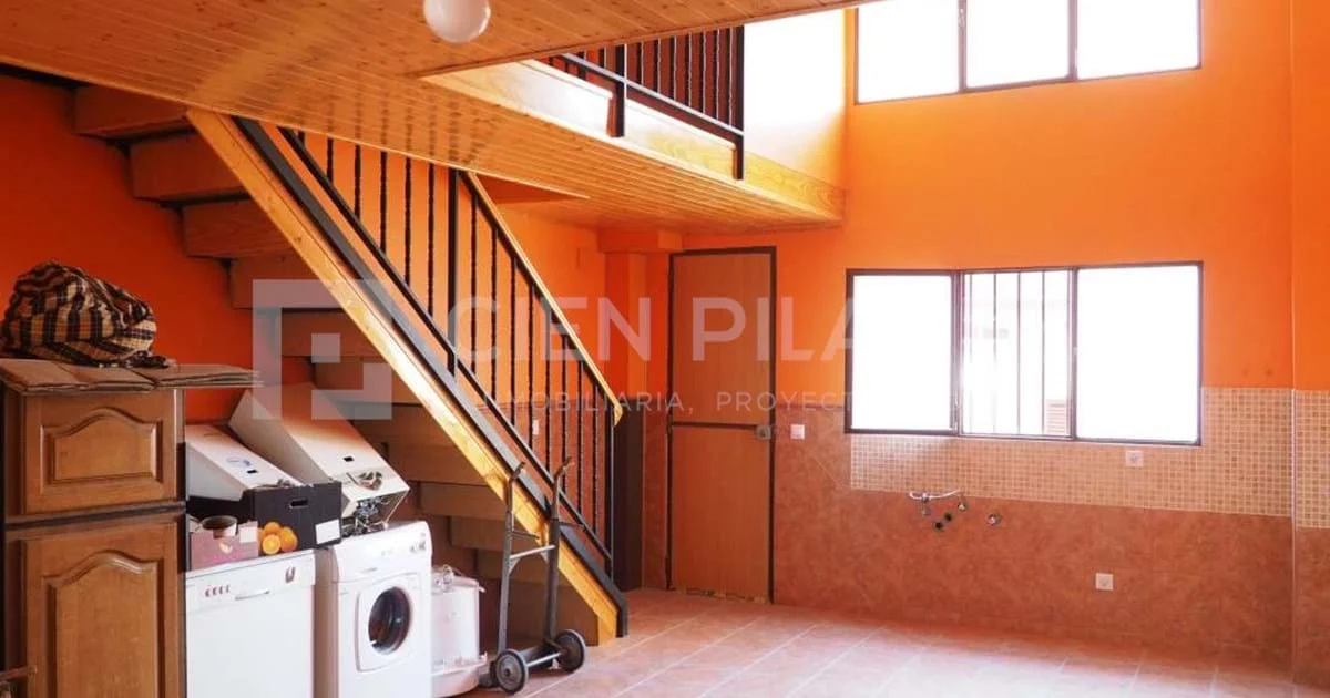 Local comercial en Arnedo de 97 m²