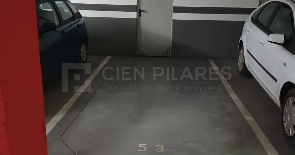 Plaza de garaje con trastero en Arnedo