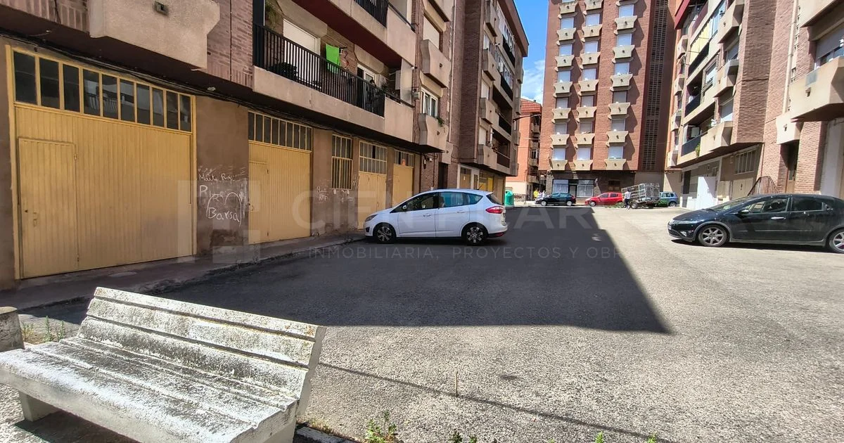 Unidad en planta baja con sobreplanta
